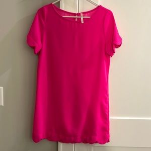 PINK SCALLOPED HEM DRESS